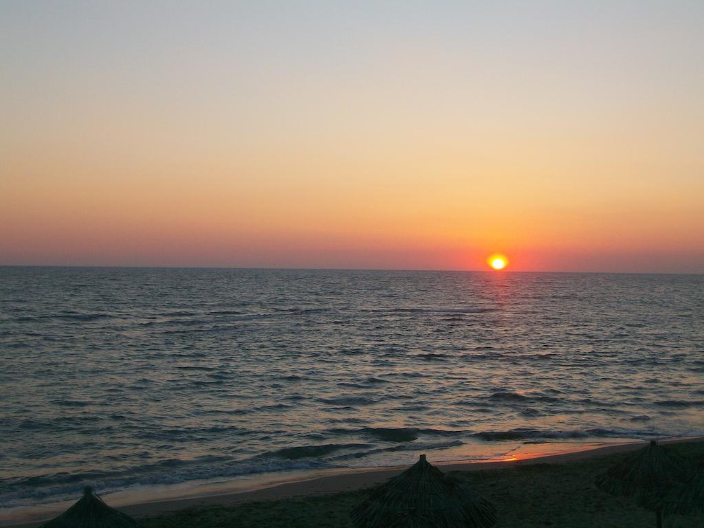Alonaki Beach プレベザ エクステリア 写真